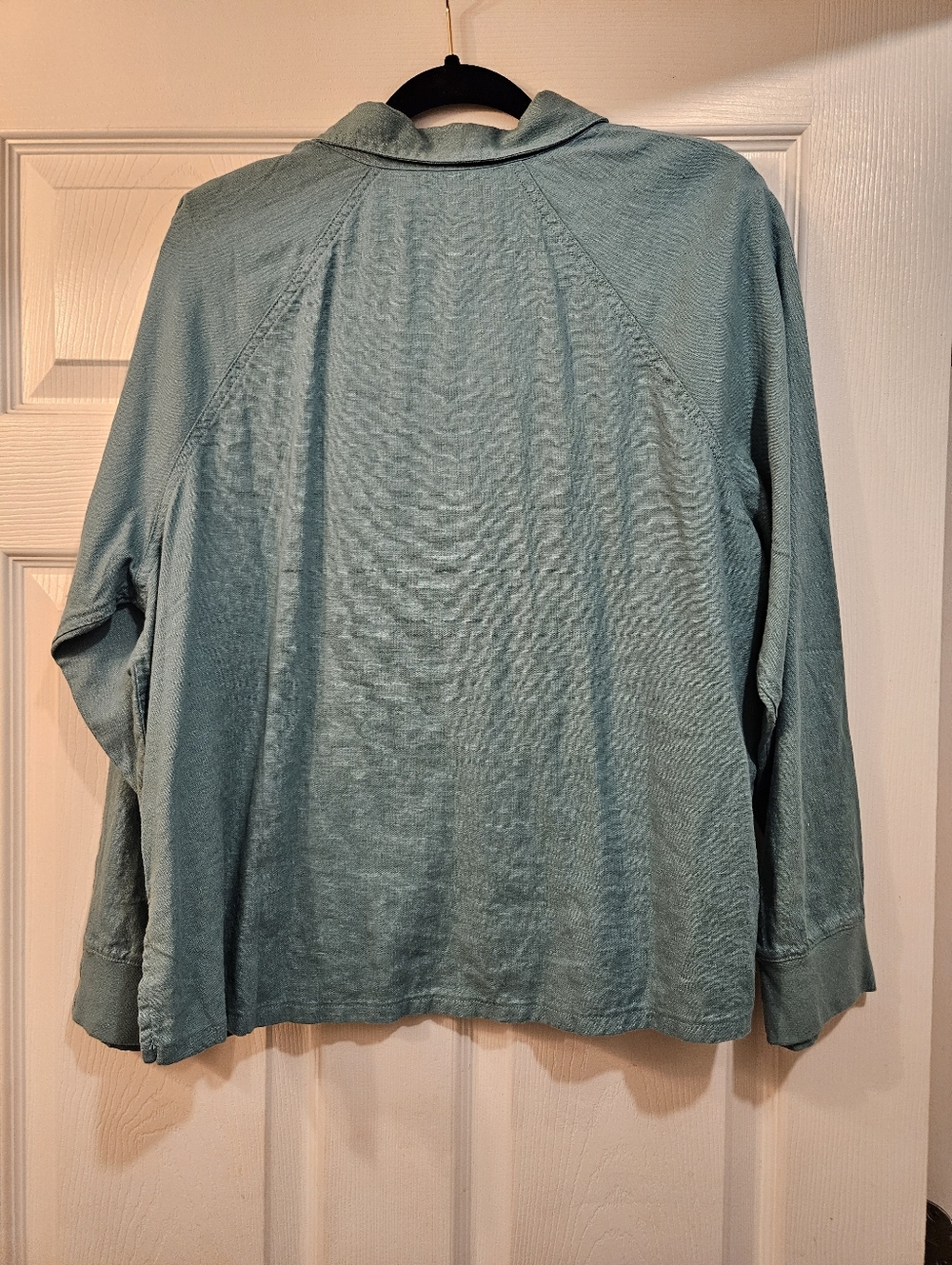 Universal Thread Light Teal Button-Down Shirt - Picture 4 of 5